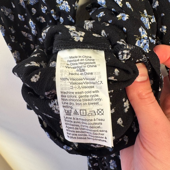 Madewell Black Ruffle-Sleeve Tie-Waist Jumpsuit in Blue Baby's Breath - Small - Picture 13 of 13